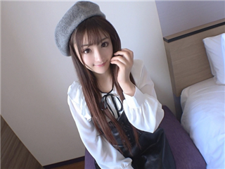 素人系列-白皙肌肤的护士美眉