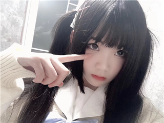 抖音萌妹-小晨软糖福利影片