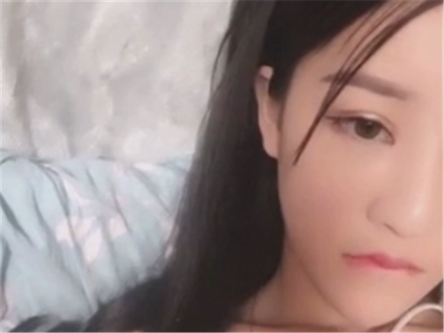 极品清纯美女V3妮福利视频