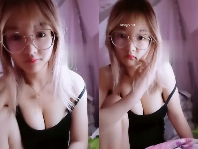 戴眼镜的学生妹宿舍直播,小学妹雪儿,这是你们的菜