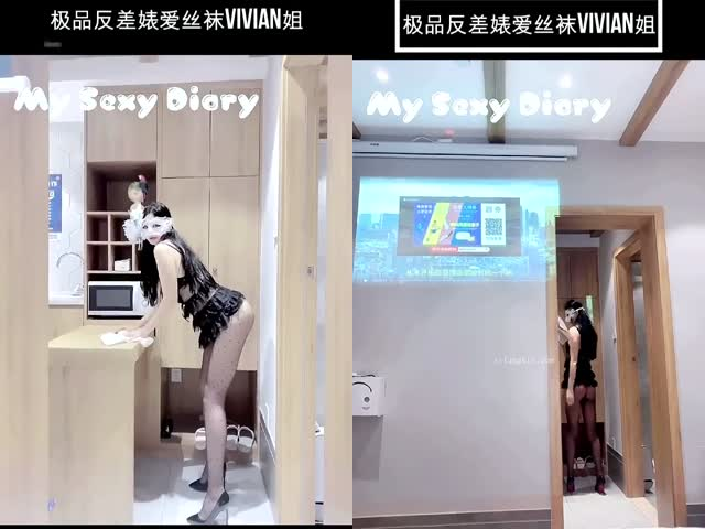 推特极品反差婊 爱丝袜女神的 VIVIAN姐 2022最新定制啪啪两部