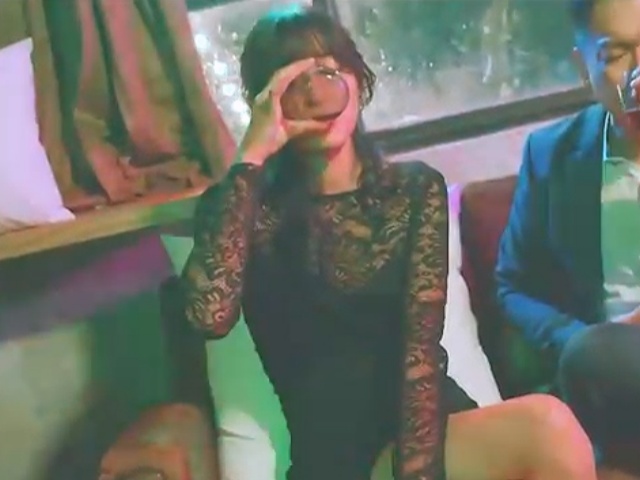 爱豆传媒ID5217公司酒会女秘书和老板私密偷情-心萱