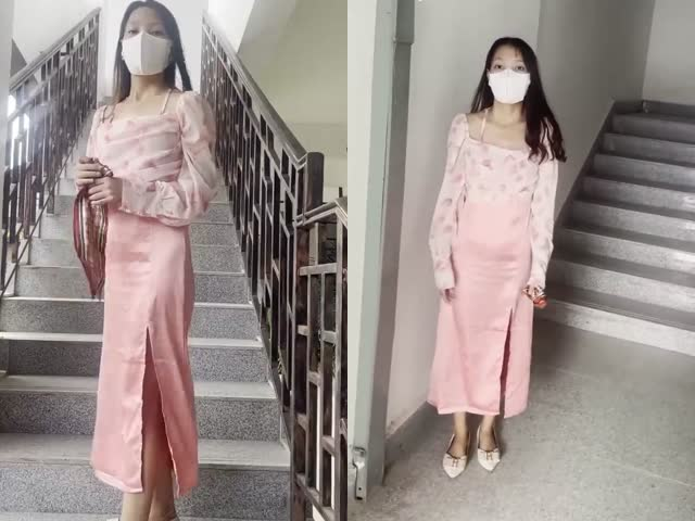 【重磅露出】人气女神【爱吃菠萝】8月最新露出，超好身材  