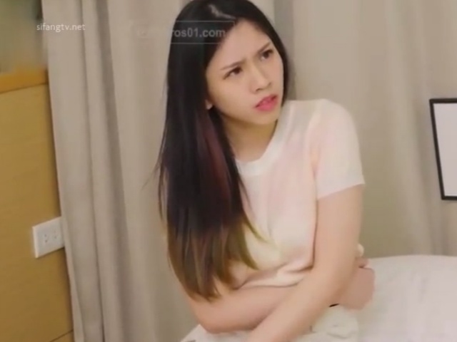 爱神传媒EMG012肉棒导正做黄播的教师小妹-林嫣