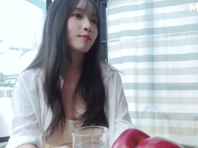 麻豆传媒MD0190-6 我是苏畅我回来了EP6 颜射白浆的黏滑纪念品苏畅