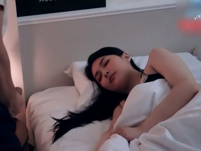 麻豆传媒MPG-0057变态后妈的阴险性计划-南芊允