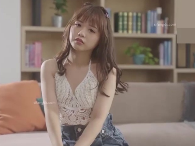 起点传媒xsjky070忍不住强上楚楚可怜的失学少女-温芮欣