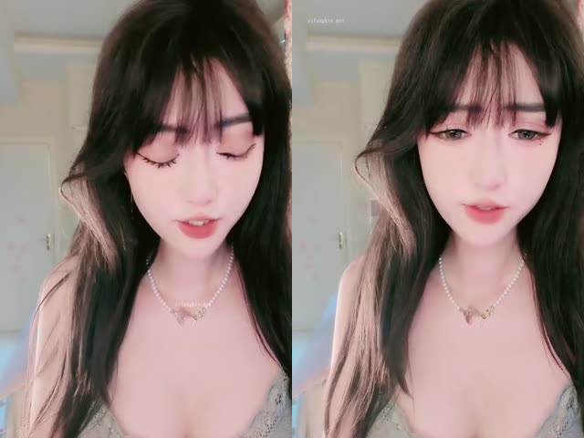 高跟黑丝肥臀大奶小姐姐淫声荡语撩骚互动,近拍掰穴扣弄粉逼…