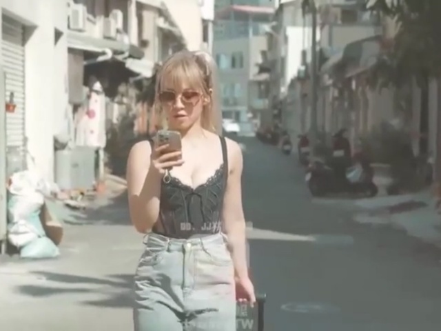 大象传媒金发留美表妹体验我的台湾味-RONA