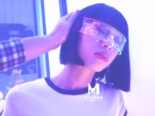 麻豆传媒FCD-6901淫水横流性爱转生- 玥可岚