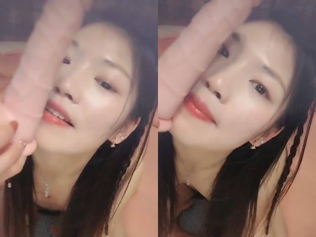 丝袜苗窕骚姐淫声荡语撩骚互动,近拍掰穴扣逼假屌爆插骚逼…