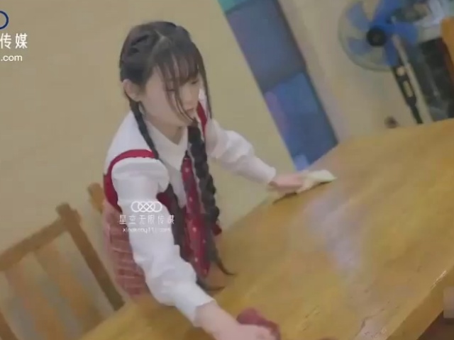 星空期暑期档大学生兼职保姆被主人狂操