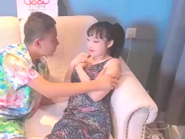 星空素人 前男友的胁迫老婆无奈用玉体为老公辅职场 - 嘉琪