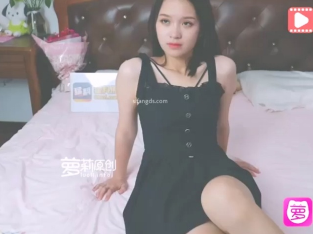 无良摄影师拍写真为由强插清纯学妹-露露