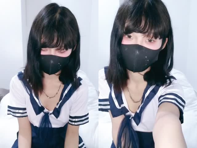 苗窕美乳JK装妹子让狼友玩弄爆操…