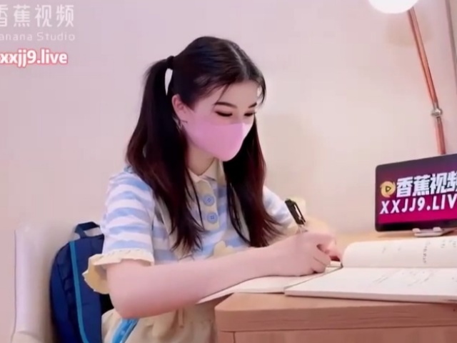 XJX0039刚满18的我被迫吃老师的鸡巴-狐不妖