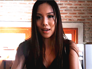 亚籍主播NovaPatra收费上门服务