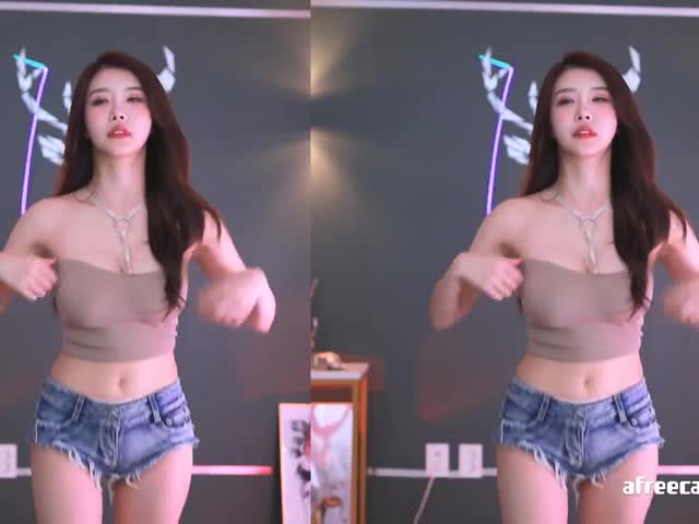 最新精选33V合集 时长015546 丝袜热裤 骚舞2  