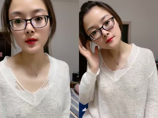 苗窕大奶眼镜少妇淫声荡语撩骚互动,近拍掰穴扣逼道具玩弄骚逼…