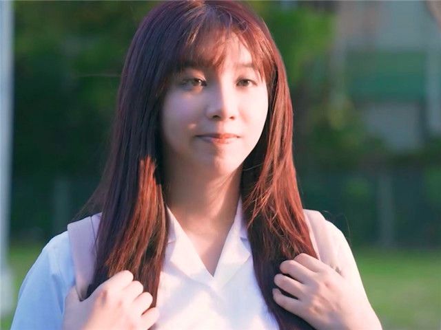 国产AV佳作 性感女学生 淫魔老师的性惩罚 吴梦梦主演