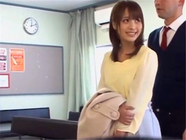 在岛国拥有超高人气的可爱女神-桃乃木香奈